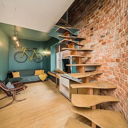 Quiet And Cosy In Old Town