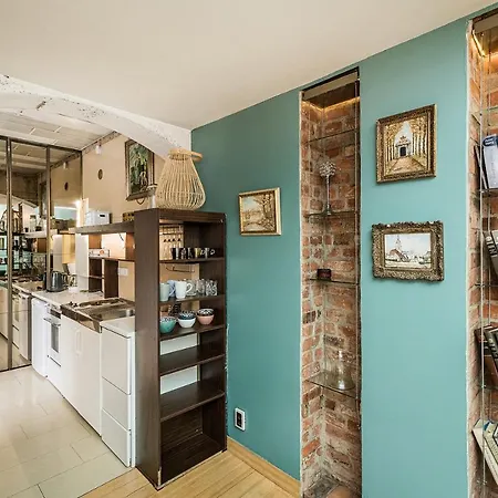 Quiet And Cosy In Old Town Apartment *