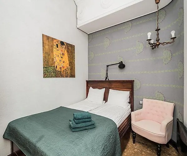 Quiet And Cosy In Old Town 아파트