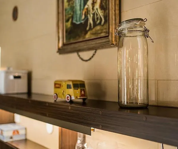 Quiet And Cosy In Old Town 아파트